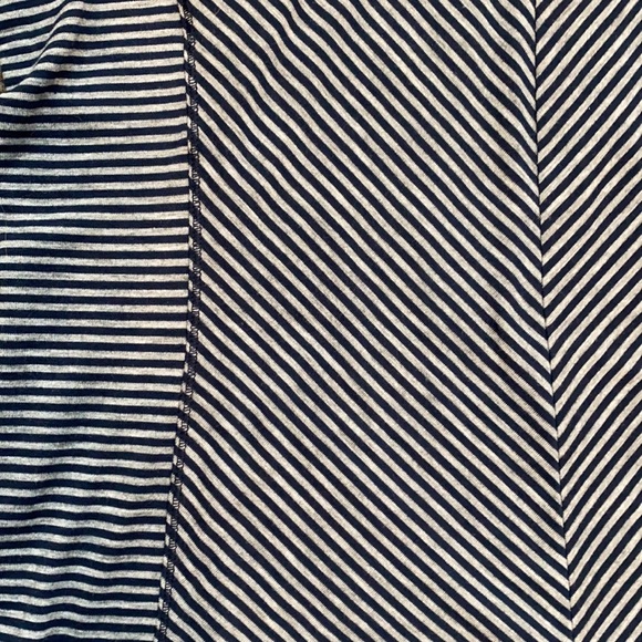 Columbia Women’s Pullover - Picture 3 of 3